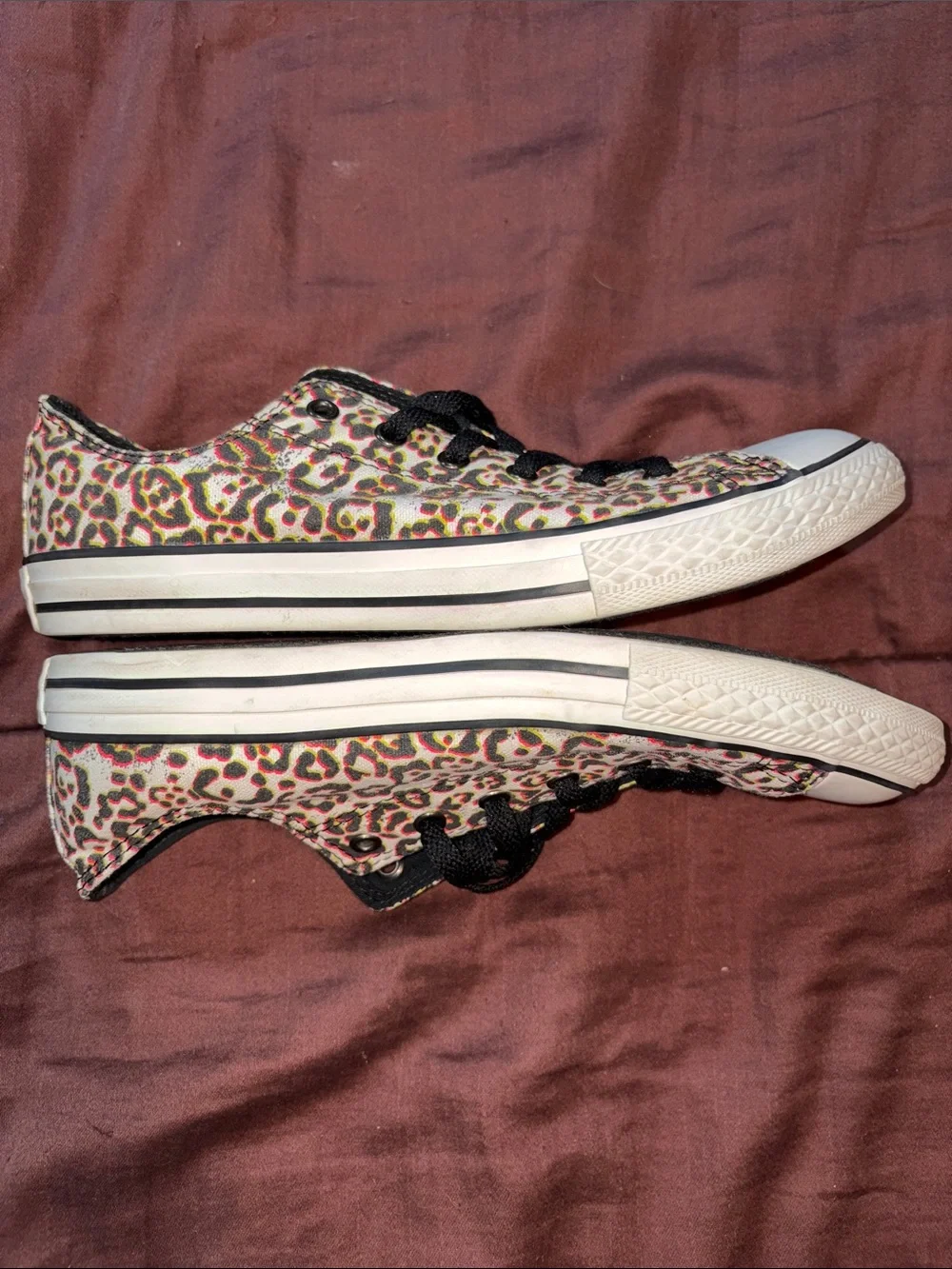 Men’s Sneakers by Converse Brand. GUC!